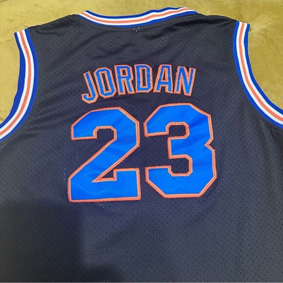 Jordan 23 Tunesquad Jersey Size XL - Picture 4 of 5